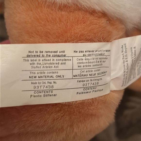 Wind up Winnie the Pooh Disney Christmas plush. - Picture 10 of 11